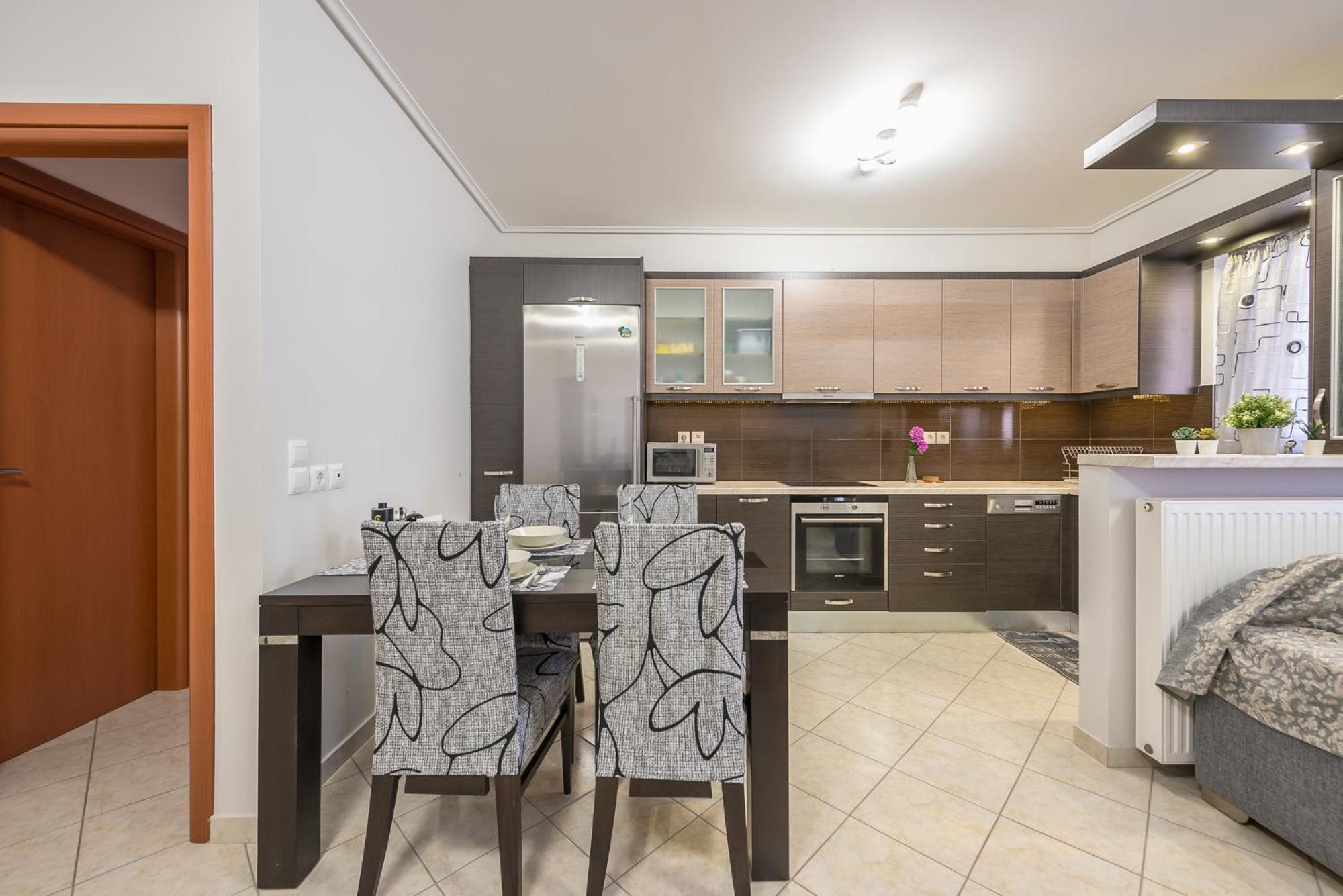 Rigas Apartment In Ilioupoli アテネ エクステリア 写真