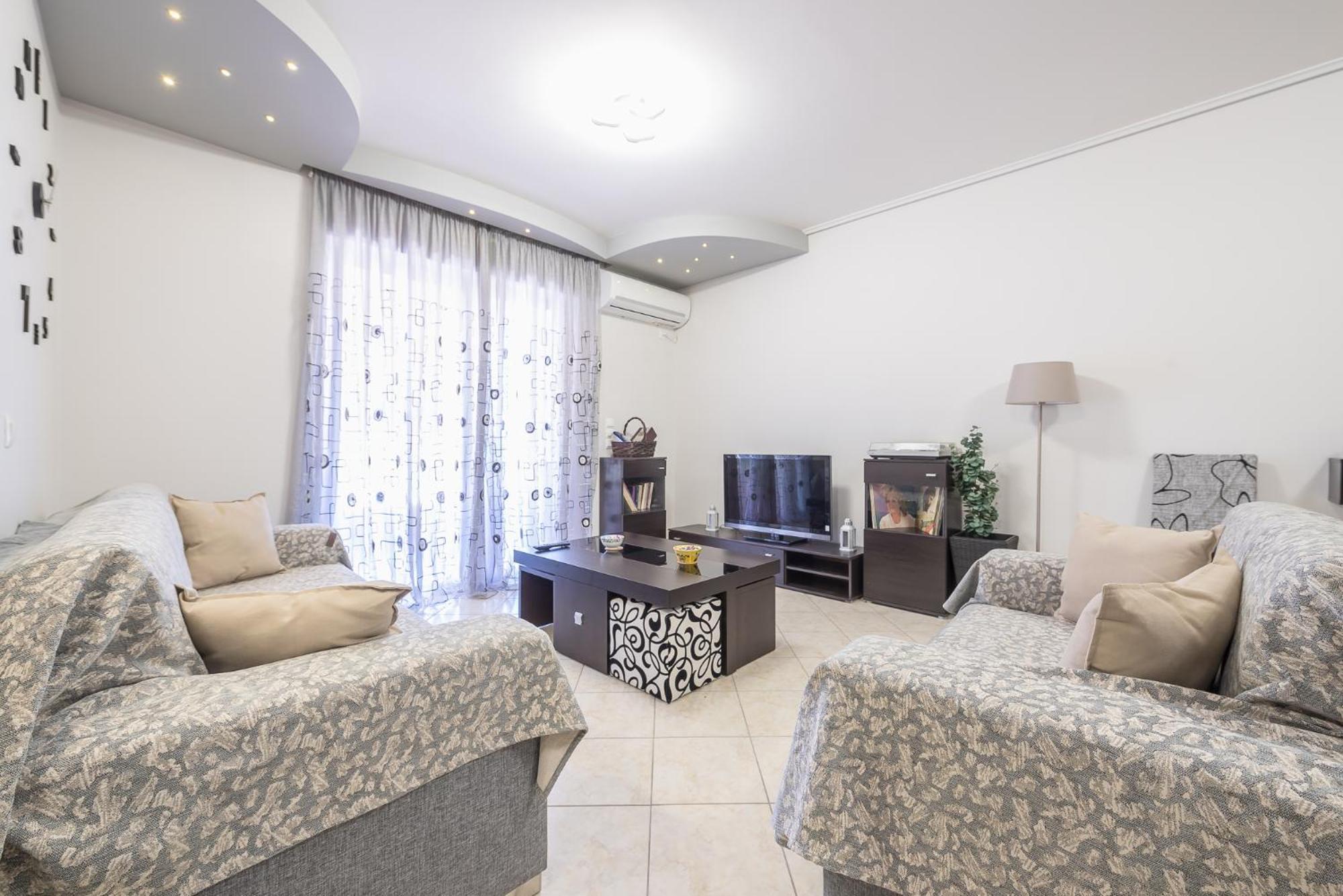 Rigas Apartment In Ilioupoli アテネ エクステリア 写真