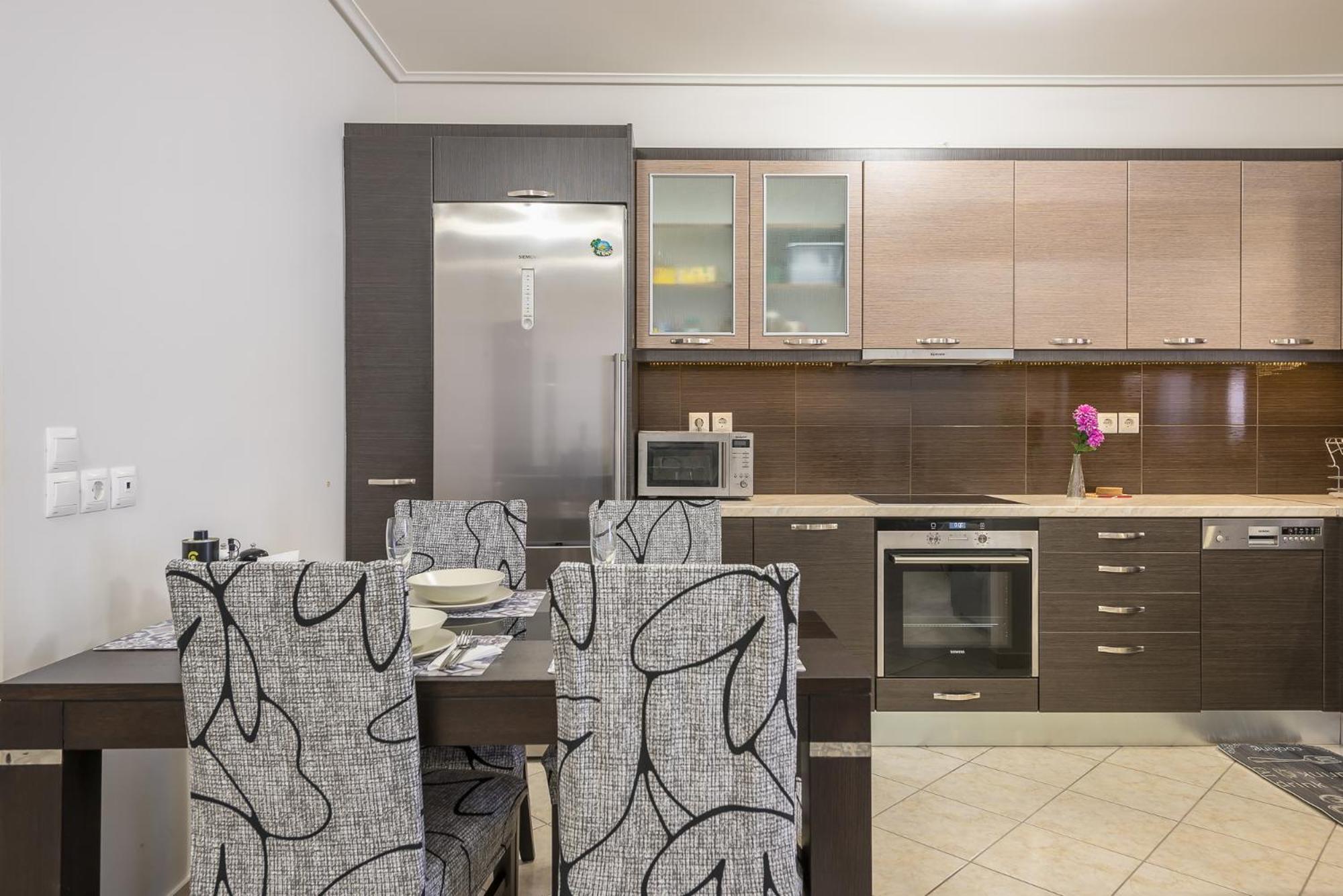 Rigas Apartment In Ilioupoli アテネ エクステリア 写真