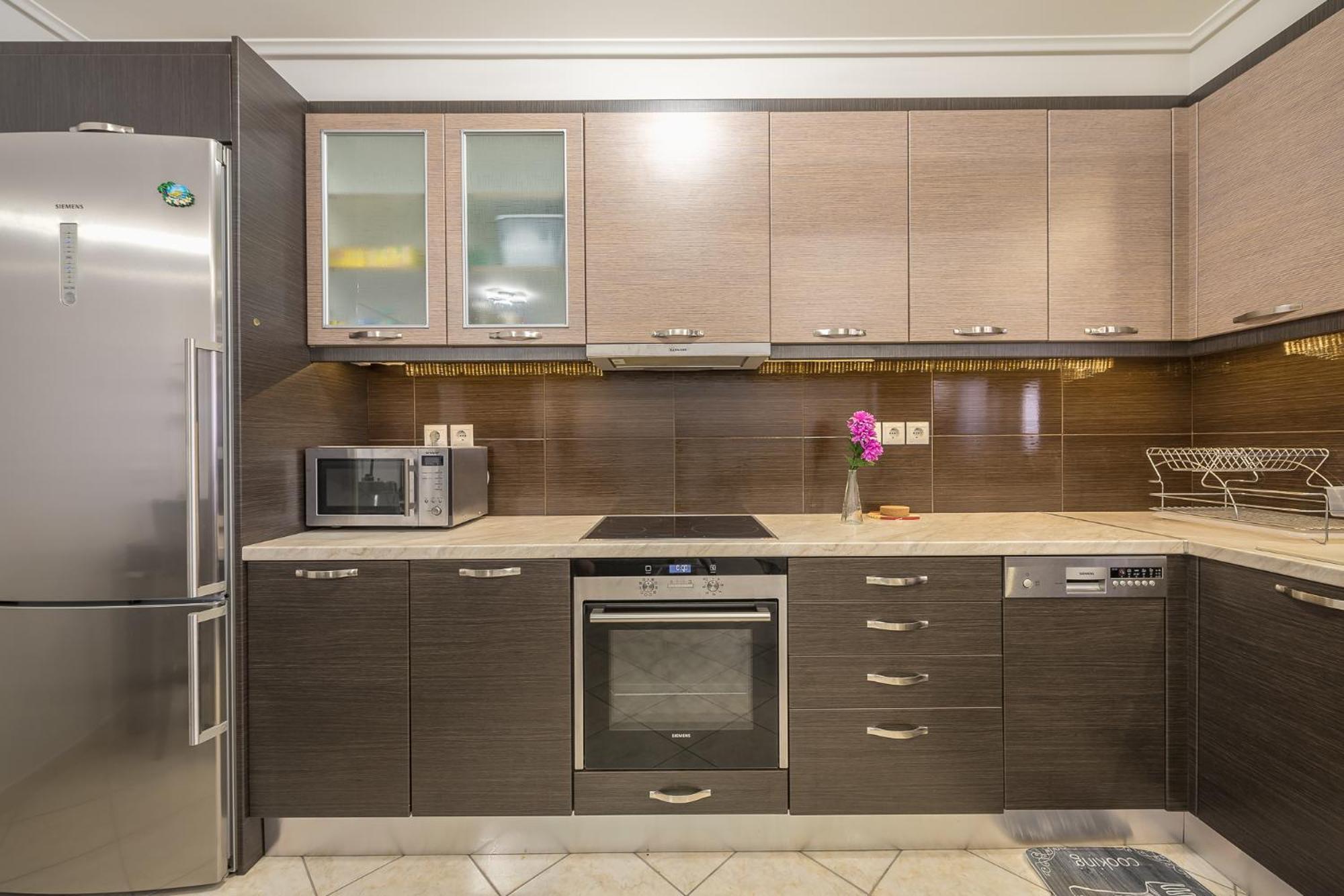 Rigas Apartment In Ilioupoli アテネ エクステリア 写真