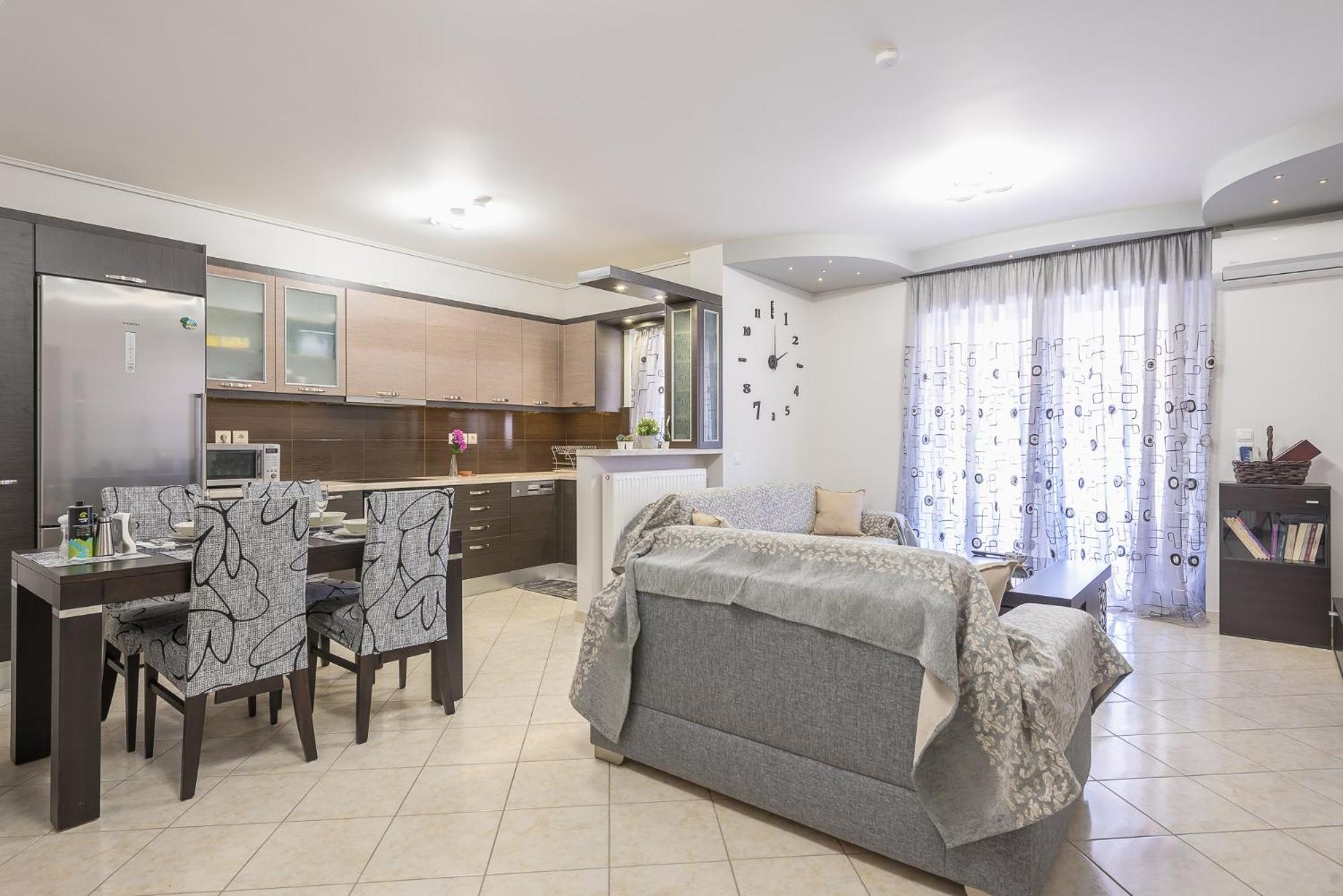 Rigas Apartment In Ilioupoli アテネ エクステリア 写真